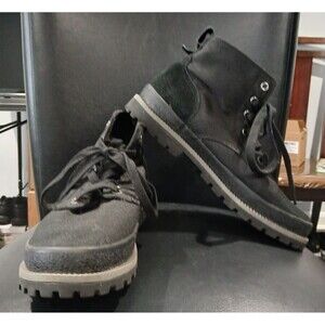 Levi's Boots. Canvas Black. Men Size 9.